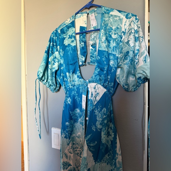 ASOS Open Back Dress - Picture 2 of 5